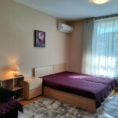 Apartments In Aspen Suites Bansko Esterno foto